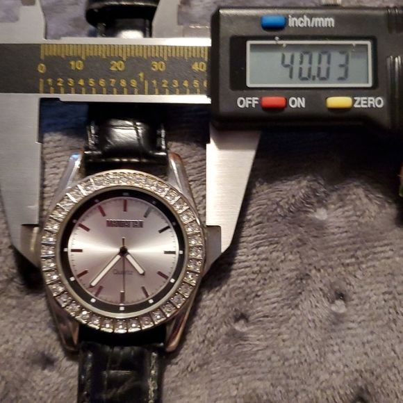 Manhattan by Croton Women's Silver Crystallized Bezel Watch CM404246 Black‎ Band - Picture 7 of 12